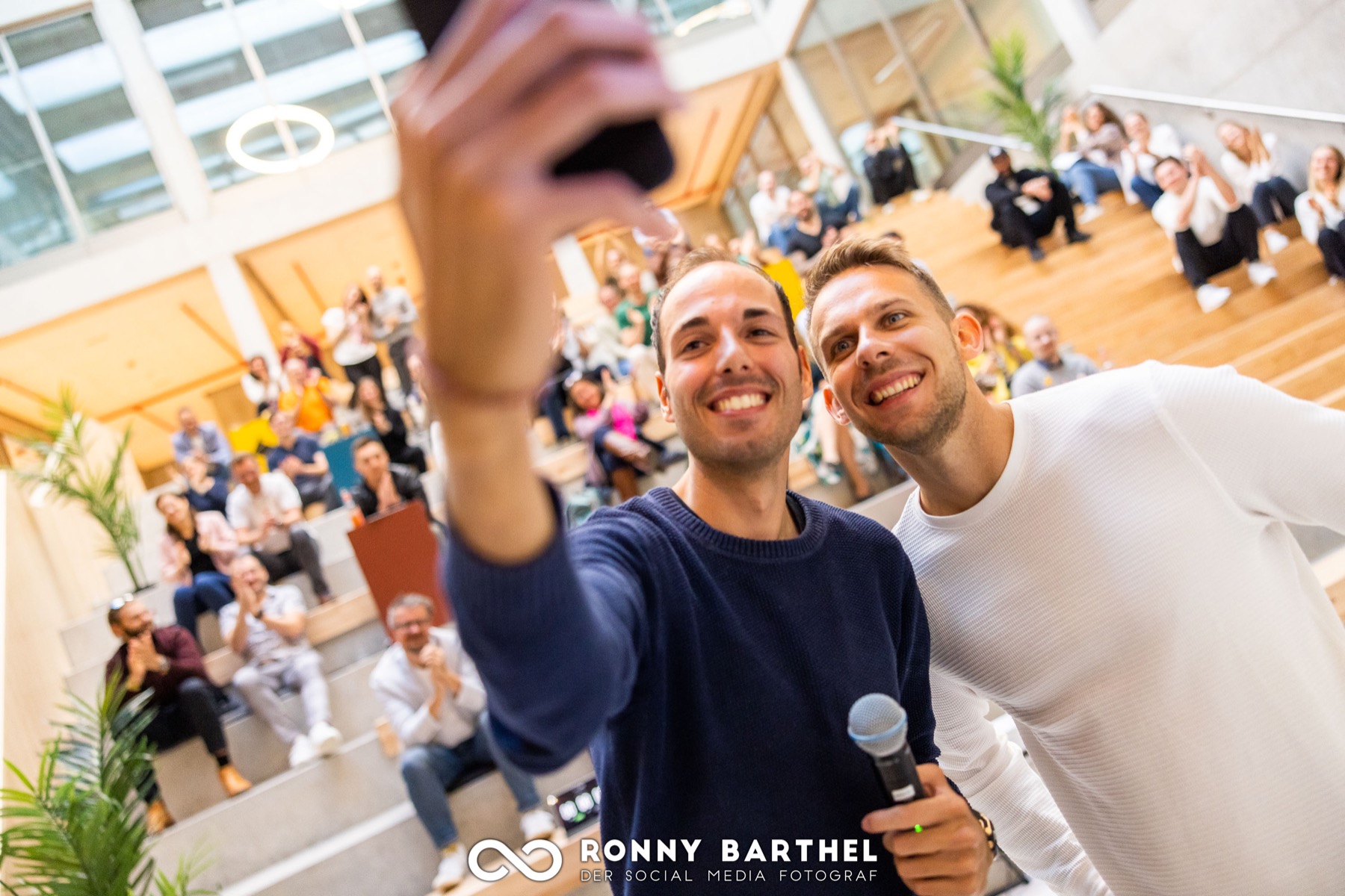 Thomas with a fellow host and guests at Inspiration Days